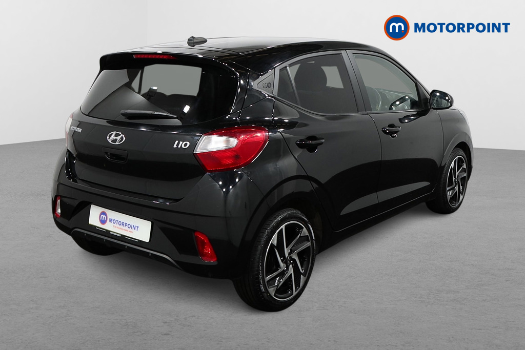 Hyundai I10 Premium Manual Petrol Hatchback - Stock Number (1477302) - Drivers side rear corner