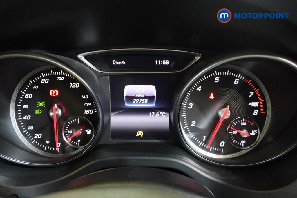 Mercedes-Benz CLA Sport Manual Petrol Coupe - Stock Number (1478685) - 8th supplementary image