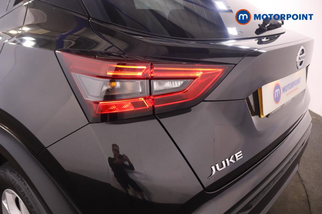 Nissan Juke N-Connecta Manual Petrol SUV - Stock Number (1480323) - 20th supplementary image