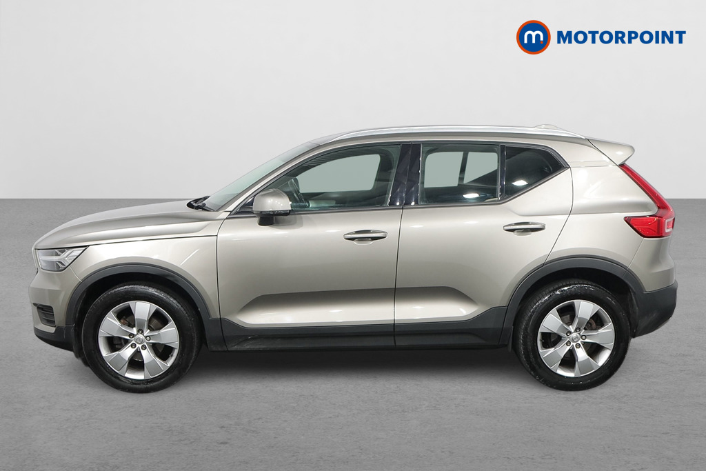 Volvo Xc40 Momentum Automatic Petrol SUV - Stock Number (1481668) - Passenger side