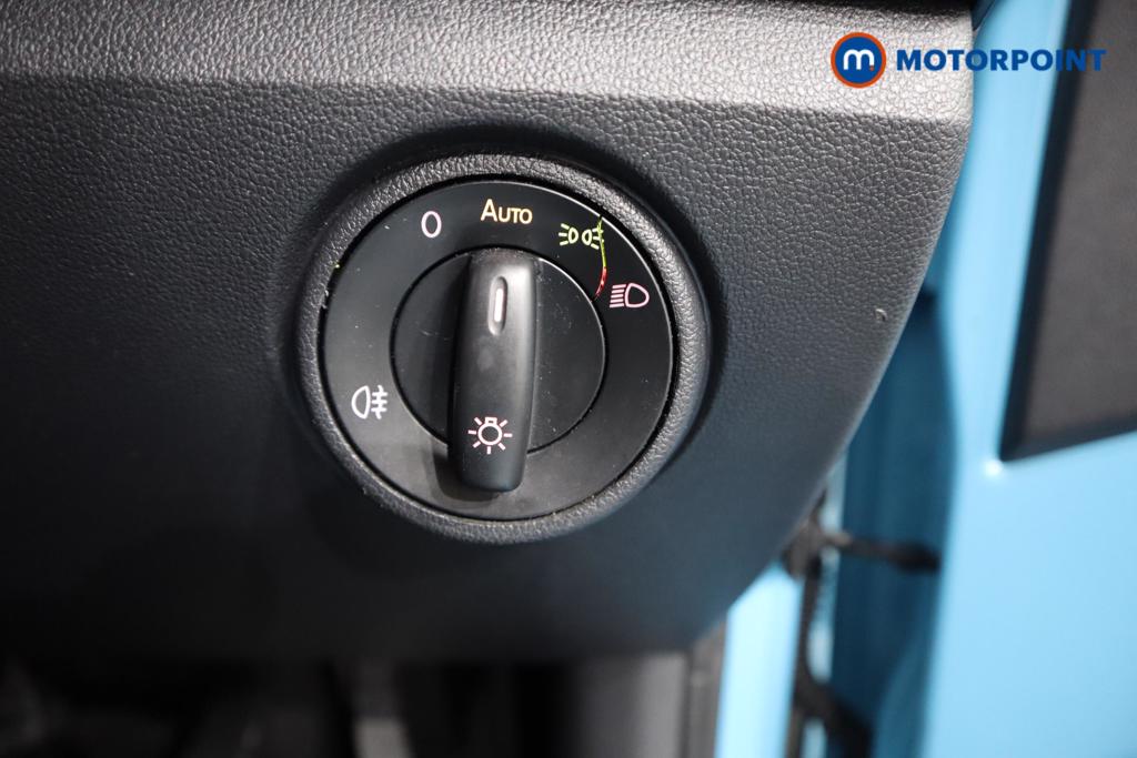 Volkswagen UP Black Edition Manual Petrol Hatchback - Stock Number (1483216) - 9th supplementary image