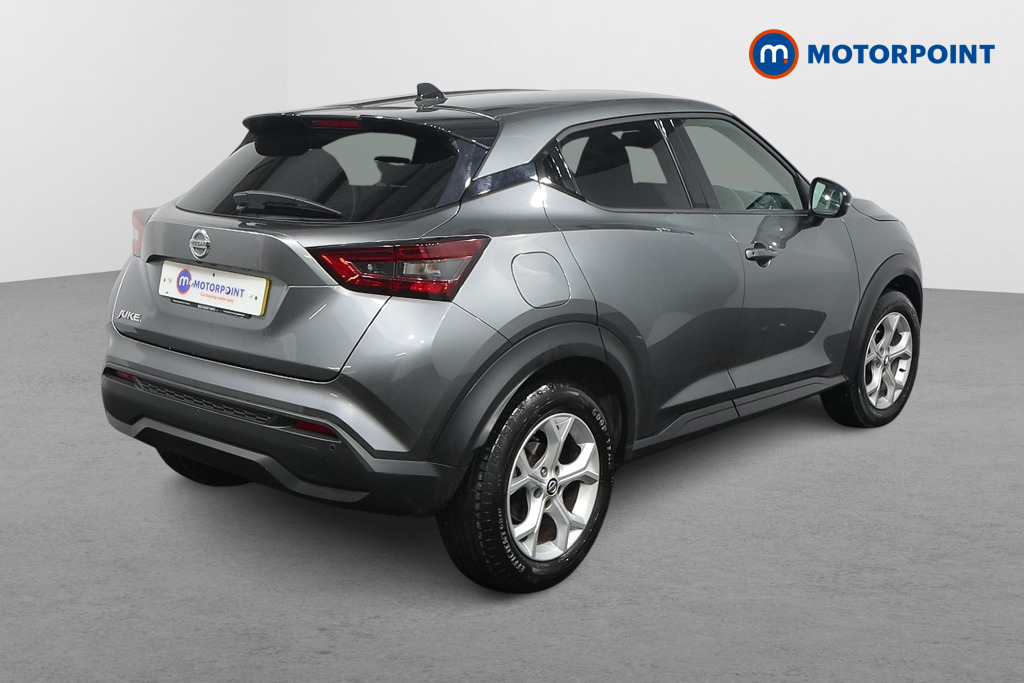 Nissan Juke N-Connecta Manual Petrol SUV - Stock Number (1483459) - Drivers side rear corner