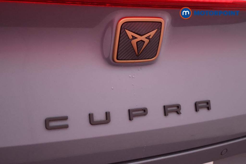 Seat Cupra Leon First Edition Automatic Petrol Plug-In Hybrid Estate - Stock Number (1483774) - 19th supplementary image