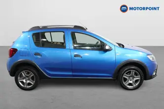 Dacia Sandero Stepway Comfort Manual Petrol Hatchback - Stock Number (1454105) - Drivers side