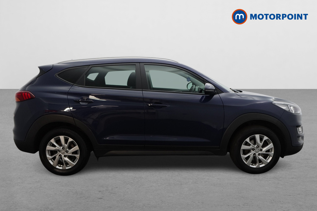 Hyundai Tucson Se Nav Manual Petrol SUV - Stock Number (1473689) - Drivers side