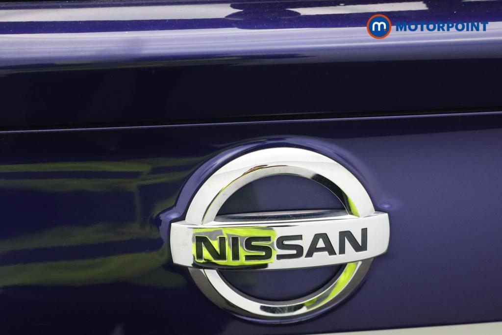 Nissan Qashqai Tekna Manual Diesel SUV - Stock Number (1479293) - 22nd supplementary image