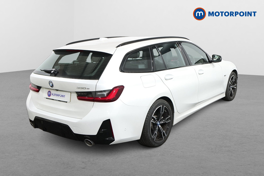 BMW 3 Series M Sport Automatic Petrol Plug-In Hybrid Estate - Stock Number (1481611) - Drivers side rear corner