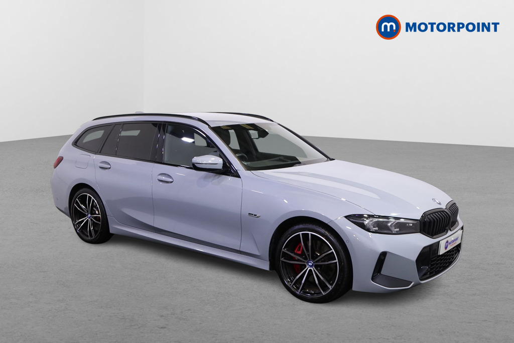 BMW 3 Series M Sport Automatic Petrol Plug-In Hybrid Estate - Stock Number (1481633) - Drivers side front corner