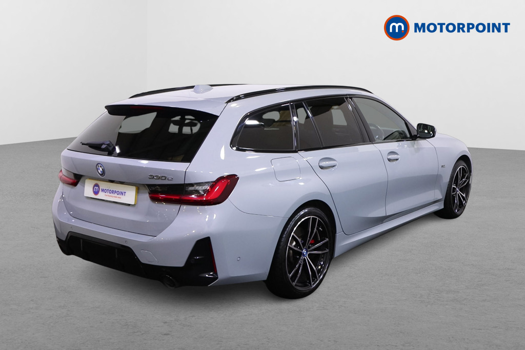 BMW 3 Series M Sport Automatic Petrol Plug-In Hybrid Estate - Stock Number (1481633) - Drivers side rear corner