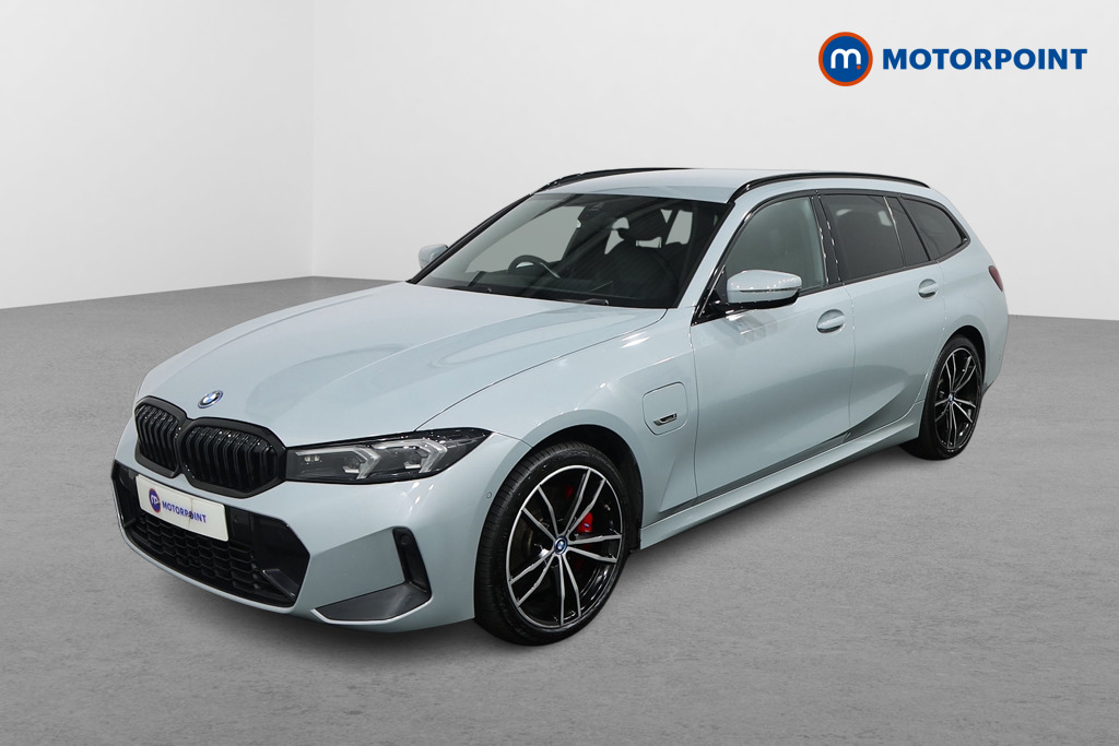 BMW 3 Series M Sport Automatic Petrol Plug-In Hybrid Estate - Stock Number (1481986) - Passenger side front corner