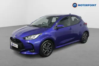 Toyota Yaris Design Automatic Petrol-Electric Hybrid Hatchback - Stock Number (1483719) - Passenger side front corner