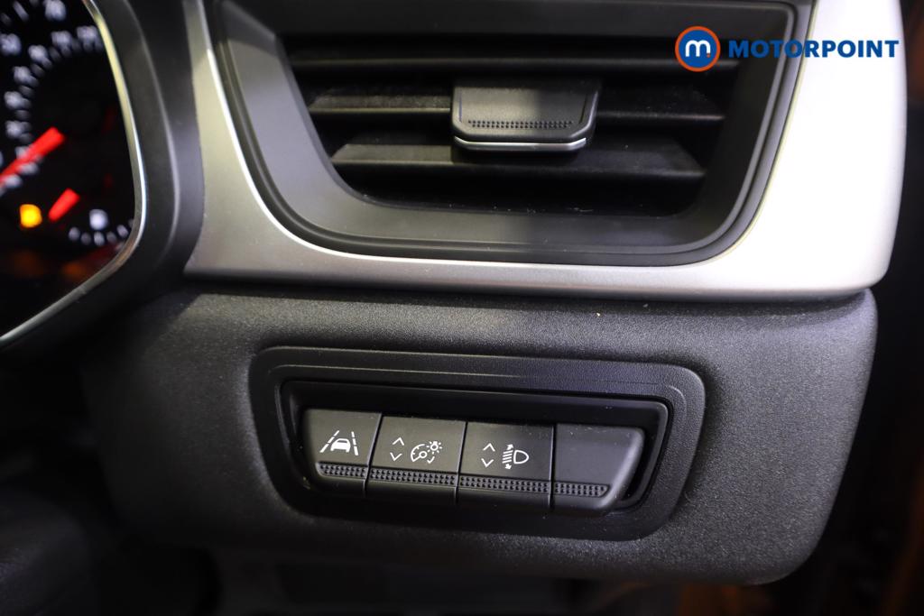 Renault Captur Iconic Manual Petrol SUV - Stock Number (1474107) - 15th supplementary image