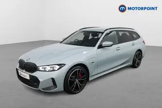 BMW 3 Series M Sport Automatic Petrol Plug-In Hybrid Estate - Stock Number (1481615) - Passenger side front corner