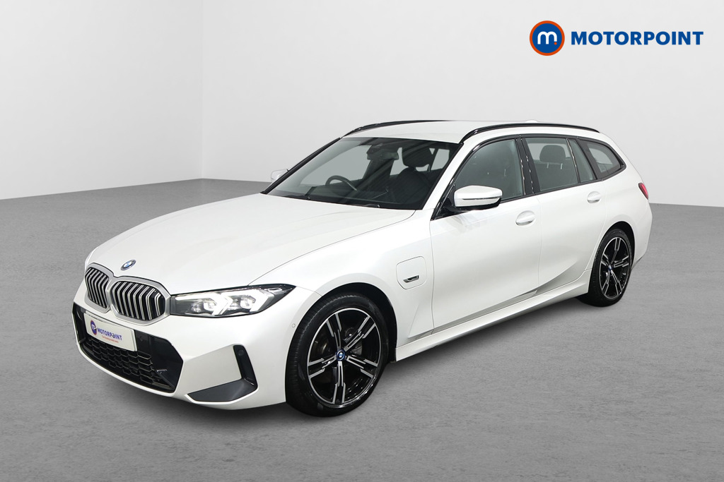 BMW 3 Series M Sport Automatic Petrol Plug-In Hybrid Estate - Stock Number (1481614) - Passenger side front corner