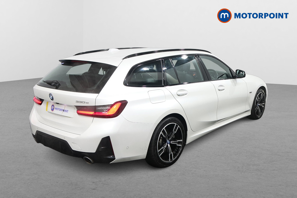 BMW 3 Series M Sport Automatic Petrol Plug-In Hybrid Estate - Stock Number (1481614) - Drivers side rear corner