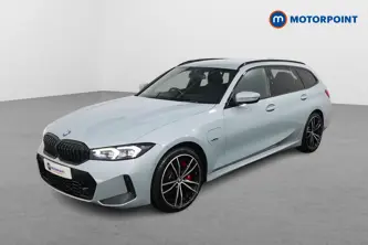 BMW 3 Series M Sport Automatic Petrol Plug-In Hybrid Estate - Stock Number (1484149) - Passenger side front corner