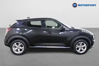 Nissan Juke N-Connecta Manual Petrol SUV - Stock Number (1482876) - Drivers side