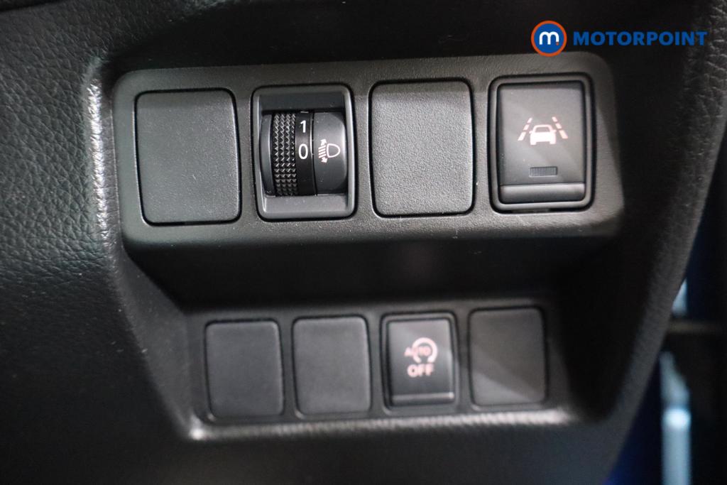 Nissan Qashqai Acenta Premium Manual Petrol SUV - Stock Number (1476196) - 11th supplementary image