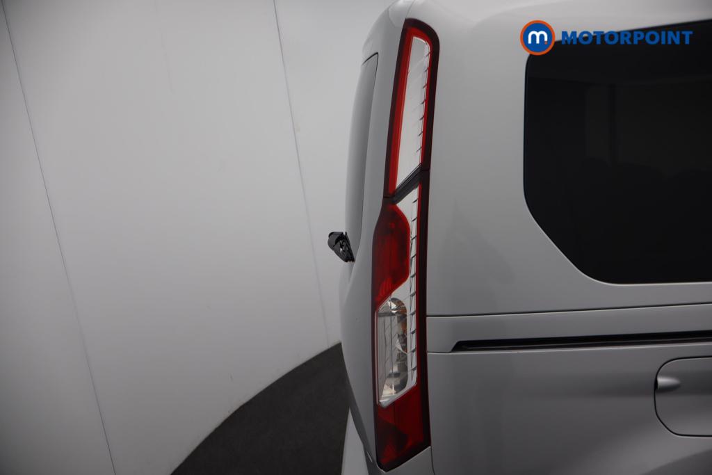 Ford Tourneo Connect Titanium Automatic Diesel People Carrier - Stock Number (1478759) - 18th supplementary image