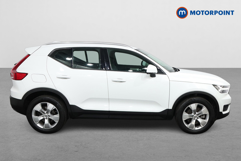 Volvo Xc40 Momentum Automatic Petrol SUV - Stock Number (1481535) - Drivers side