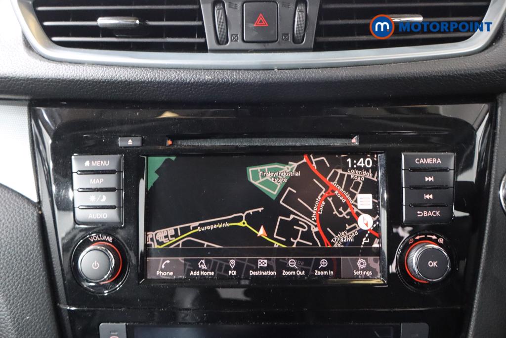 Nissan Qashqai N-Motion Automatic Petrol SUV - Stock Number (1477844) - 2nd supplementary image