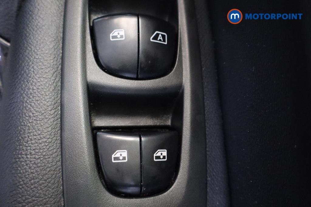 Renault Kadjar Dynamique S Nav Manual Petrol SUV - Stock Number (1480287) - 16th supplementary image