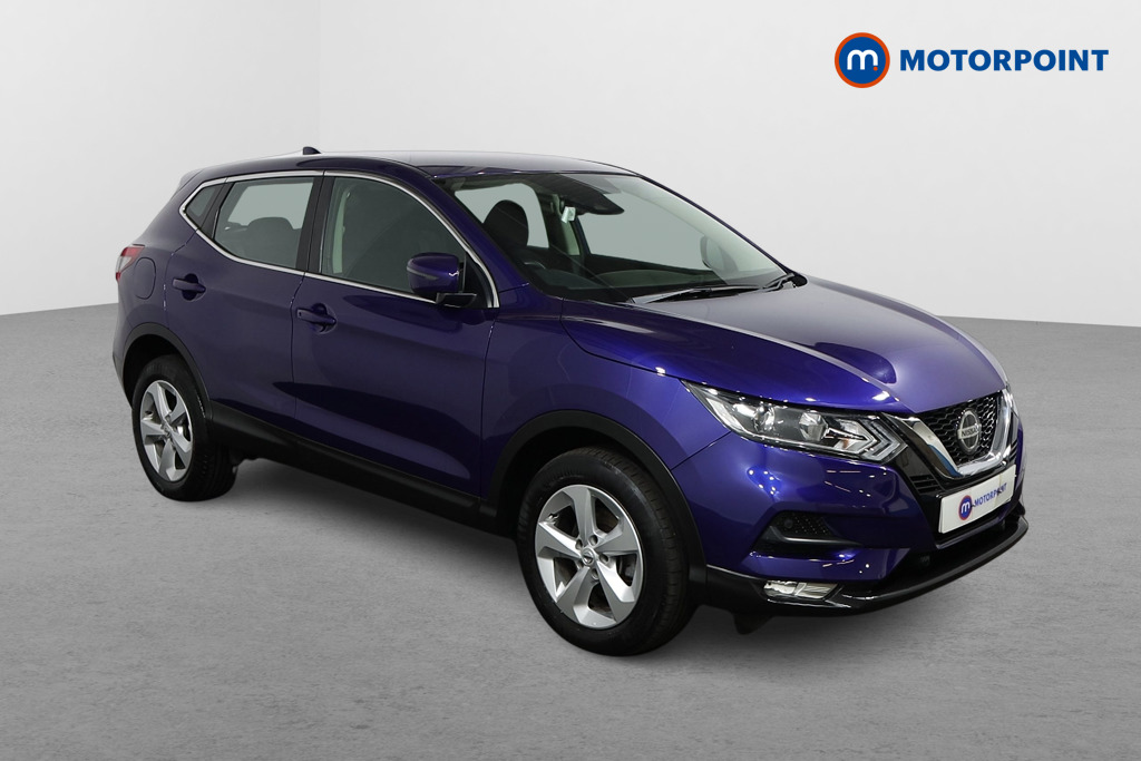 Nissan Qashqai Acenta Premium Manual Diesel SUV - Stock Number (1481877) - Drivers side front corner