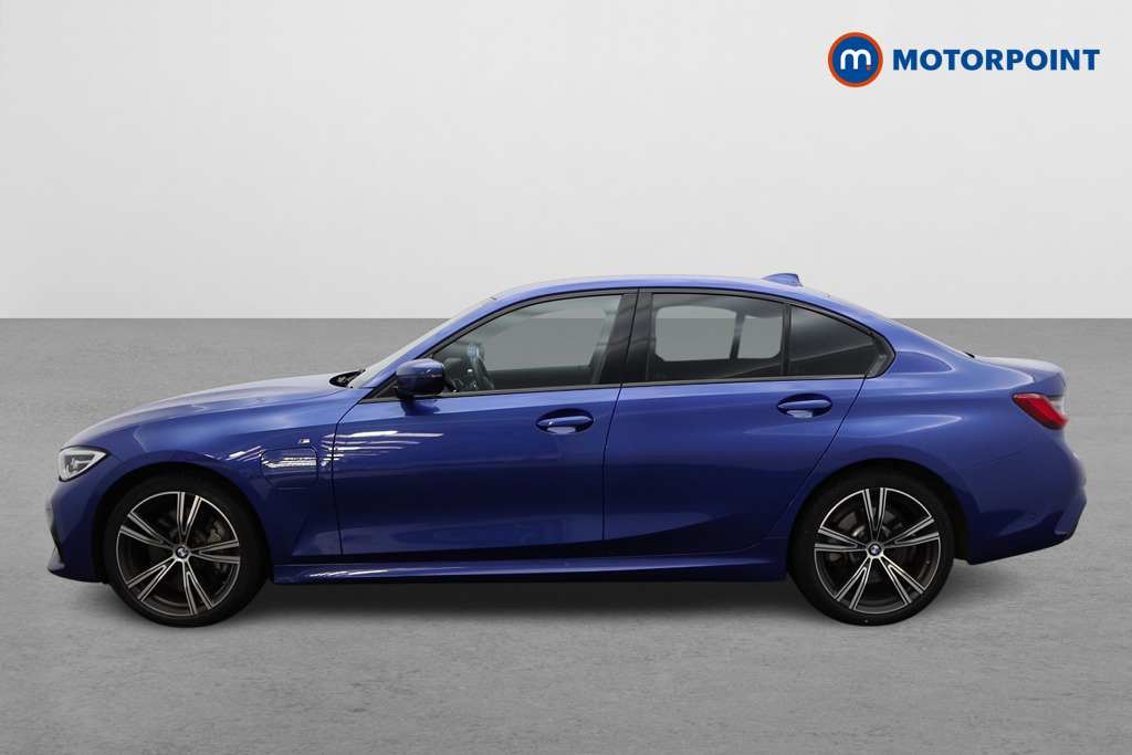 BMW 3 Series M Sport Automatic Petrol Plug-In Hybrid Saloon - Stock Number (1477406) - Passenger side