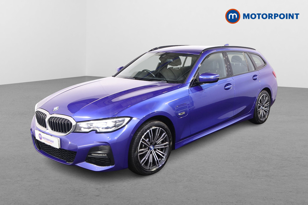 BMW 3 Series M Sport Automatic Petrol Plug-In Hybrid Estate - Stock Number (1480900) - Passenger side front corner