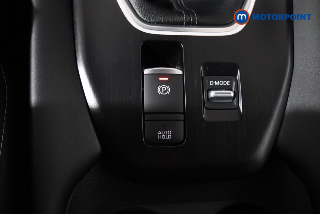 Nissan Qashqai N-Connecta Manual Petrol SUV - Stock Number (1481581) - 17th supplementary image