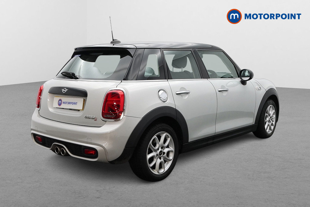 Mini Hatchback Cooper S Manual Petrol Hatchback - Stock Number (1482567) - Drivers side rear corner