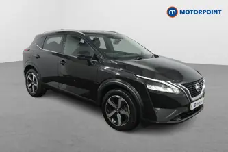 Nissan Qashqai N-Connecta Automatic Petrol SUV - Stock Number (1484475) - Drivers side front corner