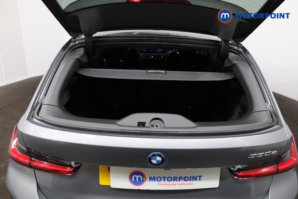 BMW 3 Series M Sport Automatic Petrol Plug-In Hybrid Estate - Stock Number (1484743) - 35th supplementary image