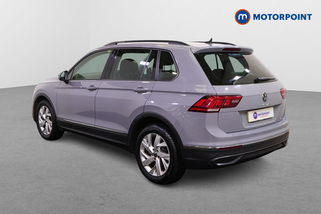 Volkswagen Tiguan Life Manual Petrol SUV - Stock Number (1474119) - Passenger side rear corner