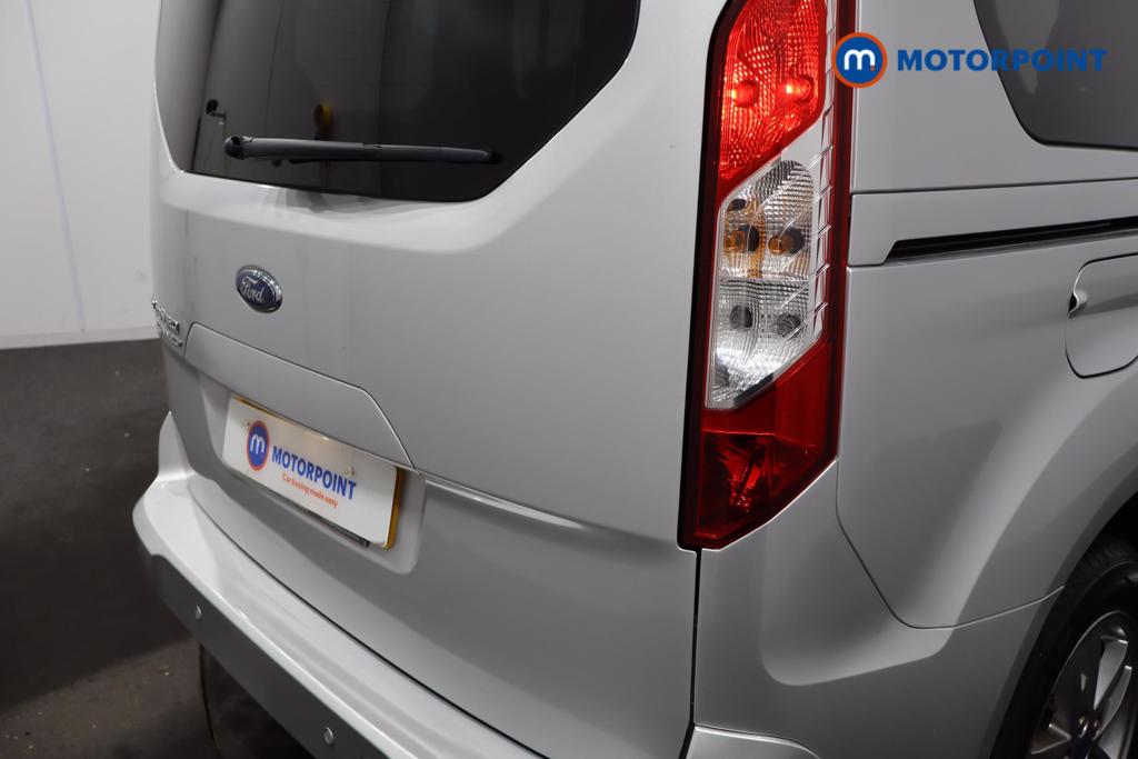 Ford Tourneo Connect Titanium Automatic Diesel People Carrier - Stock Number (1478406) - 20th supplementary image