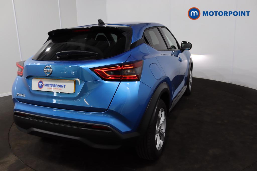 Nissan Juke N-Connecta Manual Petrol SUV - Stock Number (1480322) - 30th supplementary image