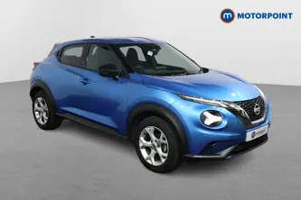 Nissan Juke N-Connecta Manual Petrol SUV - Stock Number (1480322) - Drivers side front corner