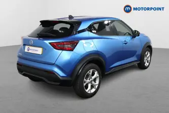 Nissan Juke N-Connecta Manual Petrol SUV - Stock Number (1480322) - Drivers side rear corner