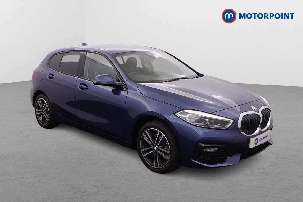 BMW 1 Series Sport Automatic Petrol Hatchback - Stock Number (1480819) - Drivers side front corner