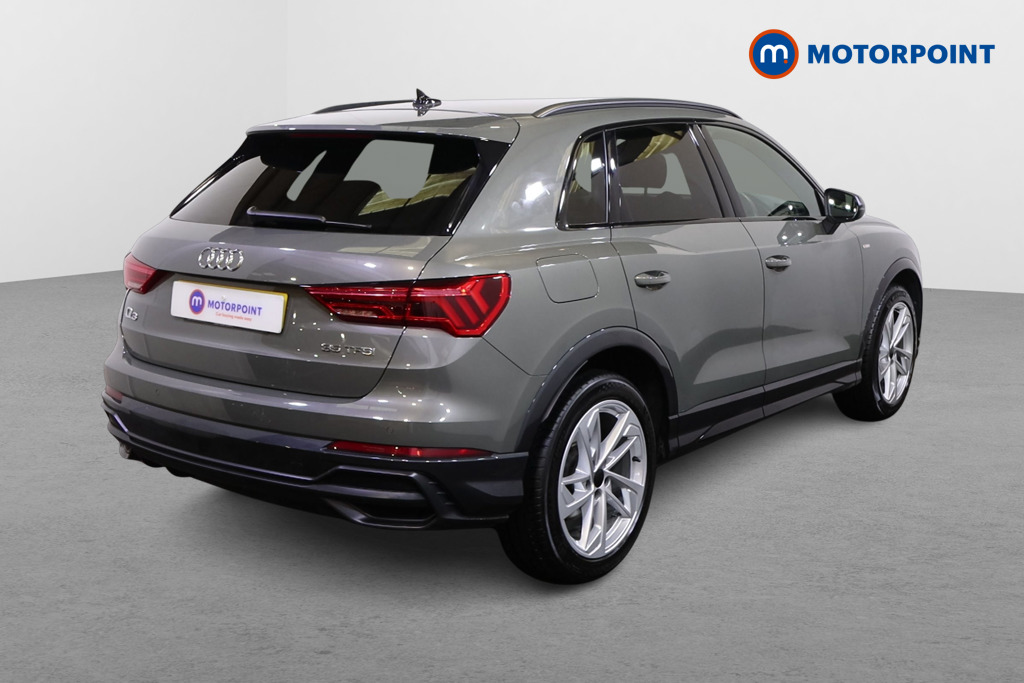 Audi Q3 Black Edition Automatic Petrol SUV - Stock Number (1482934) - Drivers side rear corner