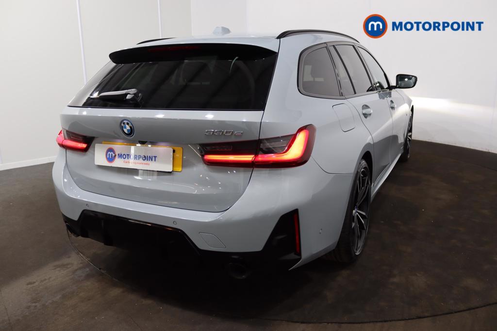 BMW 3 Series M Sport Automatic Petrol Plug-In Hybrid Estate - Stock Number (1483747) - 31st supplementary image