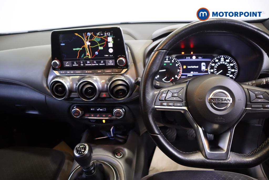 Nissan Juke N-Connecta Manual Petrol SUV - Stock Number (1484910) - 2nd supplementary image