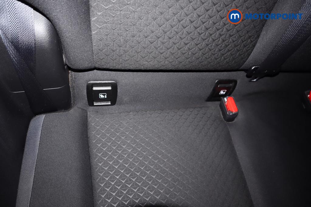 Nissan Juke N-Connecta Manual Petrol SUV - Stock Number (1484910) - 22nd supplementary image