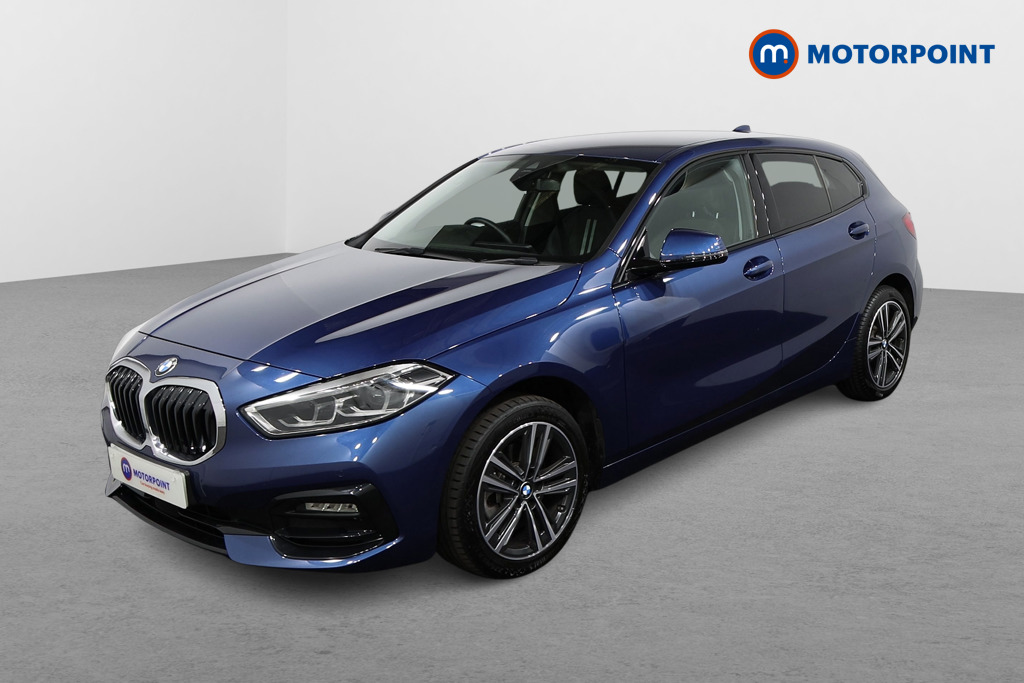 BMW 1 Series Sport Automatic Petrol Hatchback - Stock Number (1480830) - Passenger side front corner