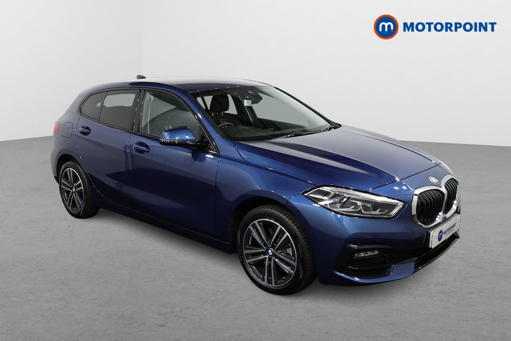 BMW 1 Series Sport Automatic Petrol Hatchback - Stock Number (1480830) - Drivers side front corner