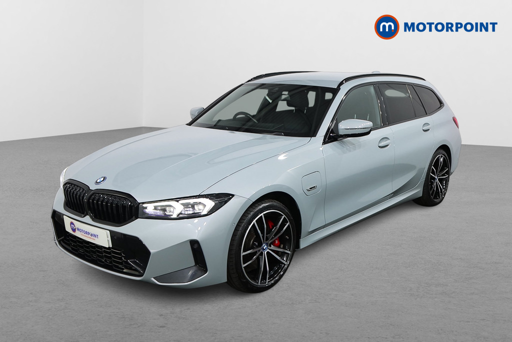 BMW 3 Series M Sport Automatic Petrol Plug-In Hybrid Estate - Stock Number (1485453) - Passenger side front corner