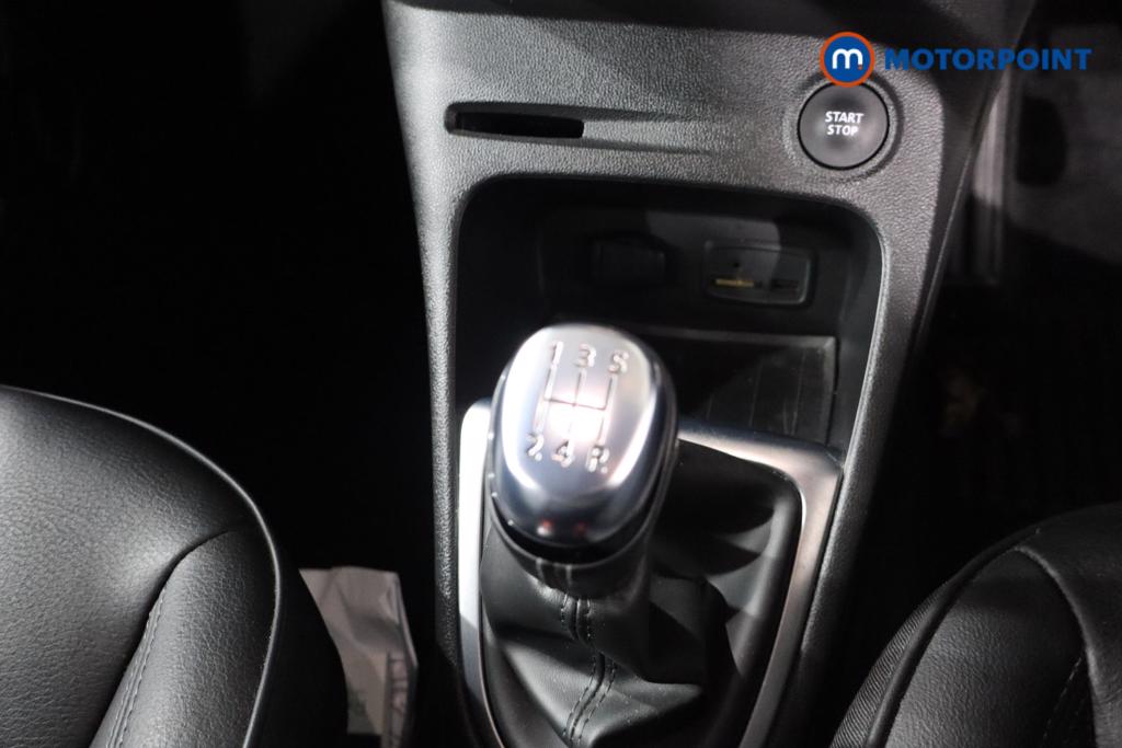 Renault Captur Signature X Nav Manual Petrol SUV - Stock Number (1466143) - 12th supplementary image