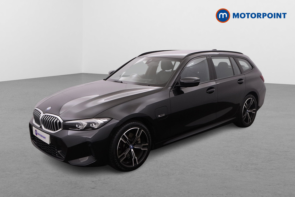 BMW 3 Series M Sport Automatic Petrol Plug-In Hybrid Estate - Stock Number (1481624) - Passenger side front corner