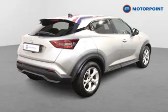 Nissan Juke N-Connecta Manual Petrol SUV - Stock Number (1483046) - Drivers side rear corner