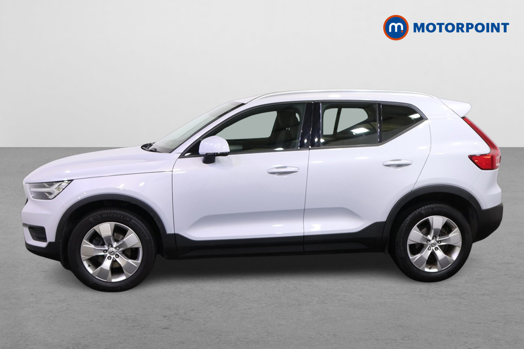 Volvo Xc40 Momentum Manual Petrol SUV - Stock Number (1483121) - Passenger side